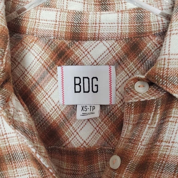 Urban Outfitters BDG Brixton Plaid Flannel Oversized Button Down Shirt - Picture 7 of 12